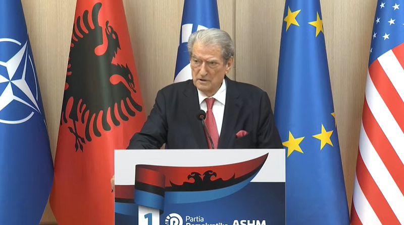 21 Janari  Sali Berisha pritet të paraqitet sot në SPAK