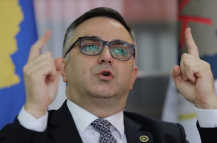  “Askush nuk është fitues i zgjedhjeve”/ Tahiri: AAK e kënaqur me rezultatin – kemi pritur fitore edhe në Pejë e Junik