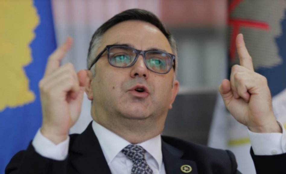  Askush nuk është fitues i zgjedhjeve   Tahiri  AAK e kënaqur me rezultatin   kemi pritur fitore edhe në Pejë e Junik