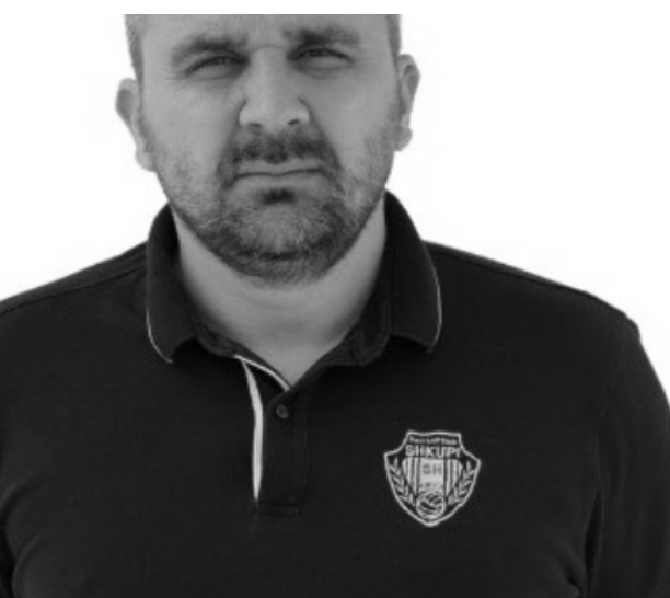  Ish trajneri i FC Shkupit ndërron jetë në mes të ndeshjes në Serbi!