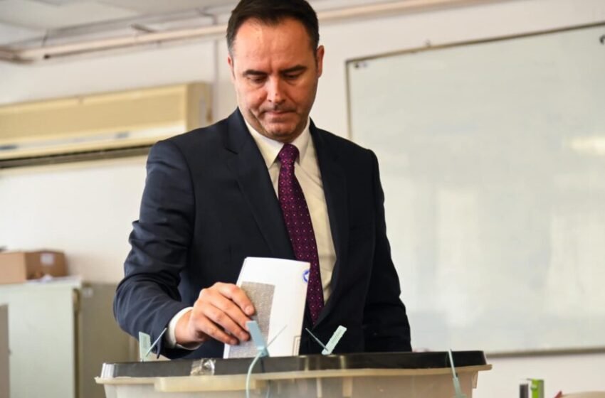  S’ka vota, dështon edhe Konjufca, vendi shkon në zgjedhje