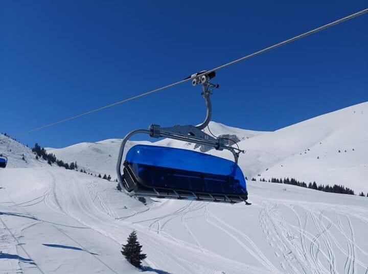  Prej nesër lëshohet në përdorim teleferiku me gjashtë ulëse në Kodrën e Diellit