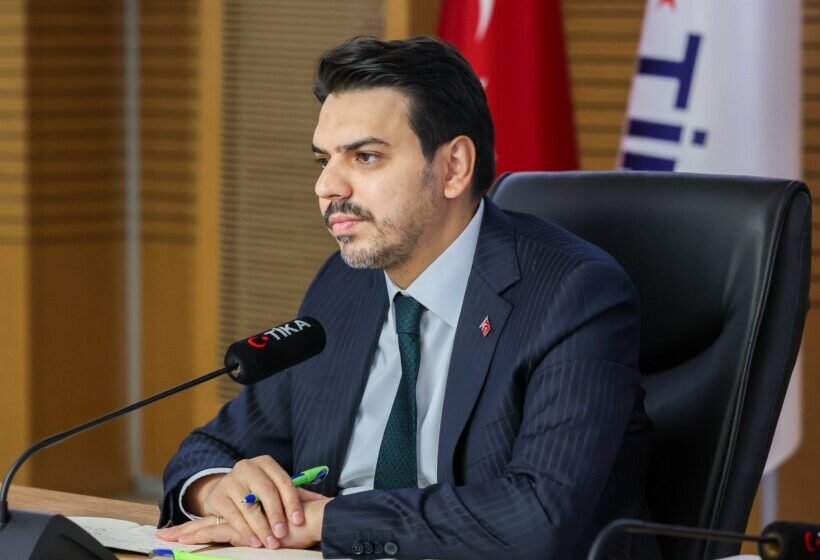  (VIDEO) Kryetari i TIKA-s, Abdullah Eren në RMV – në fokus takimet për 21 Dhjetorin – Ditën e Arsimit Turk në vend