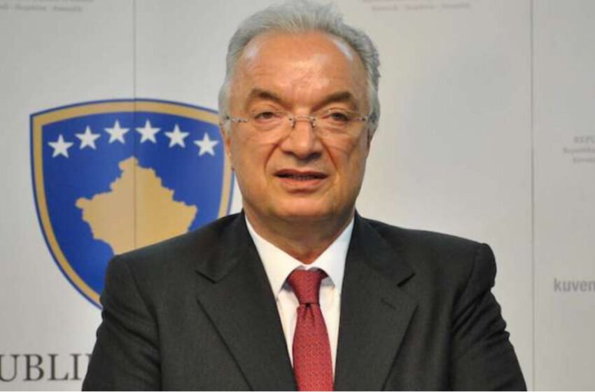  “Aliu e pësoi”: Xhavit Haliti rrëfen se si tentoi të pajtonte Ali Ahmetin me Izet Mexhitin