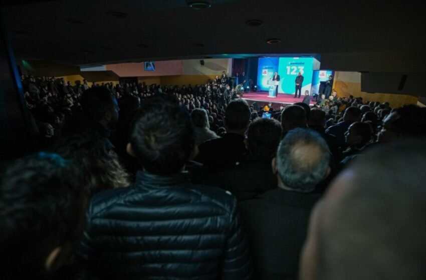  Abdixhiku: Vitia e përforcuar me mërgatën, një qytet i vendosur për ndryshim