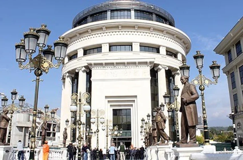  (VIDEO) Keqpërdorime me prokurime publike, prokuroria ngriti akuzë ndaj 8 personave fizikë dhe 1 personi juridik