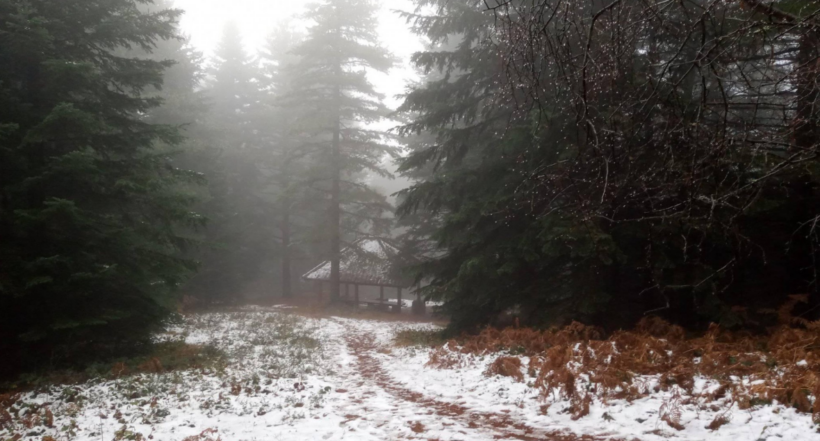 Alpinist i humbur në Pelister  vazhdon aksioni i shpëtimit