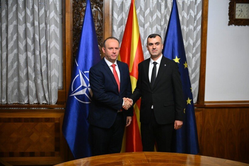  Faton Selami betohet si Avokat i Popullit!