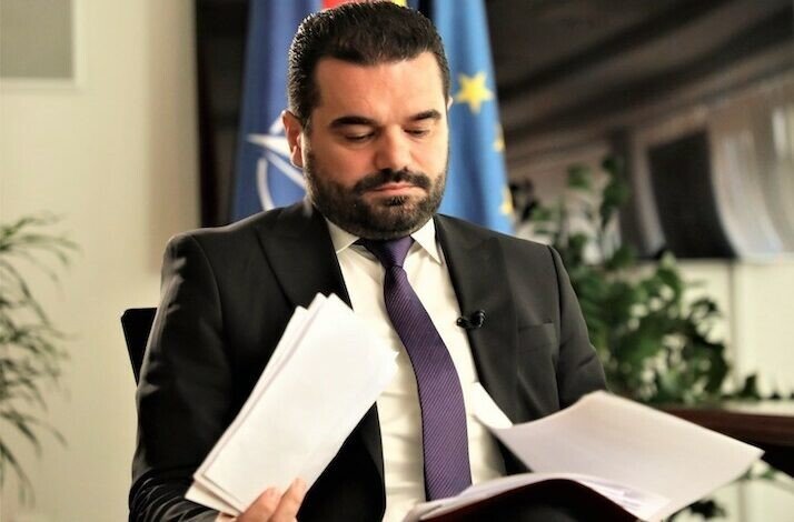  Krenar Lloga: E vërteta që mungon në narrativën mediatike për “turqit” dhe nënshtetësitë