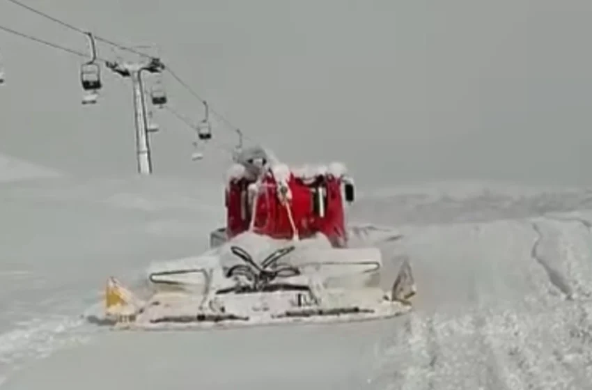  Përgatiten shtigjet e skijimit në Kodrën e Diellit