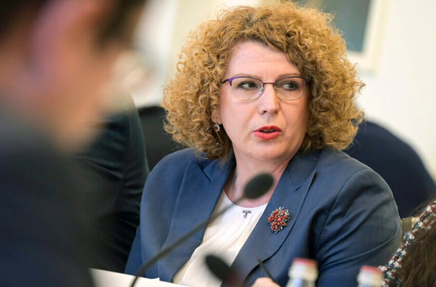  Rozeta Hajdari tregon pse nuk është propozuar për ministre