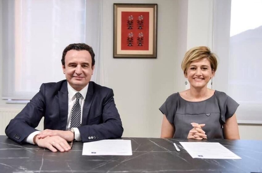  Kusari e konfirmon se do të jetë ministre e Tregtisë: Konjufca ministër i Jashtëm, Haxhiu kryetare e Kuvendit