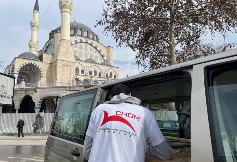  Shpërndahen 700 pako ushqimore nga OKH Merhamet në Shkup me rrethinë