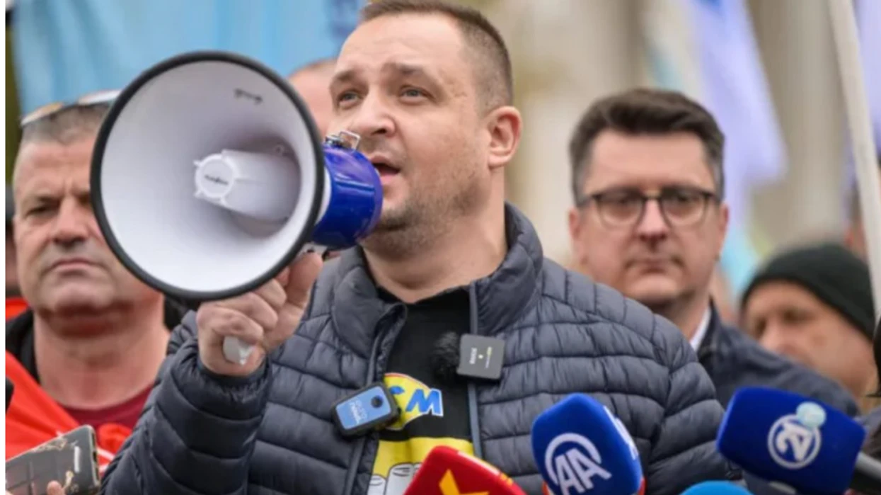 Trendafilov akuzon  Deputetët ulin koeficientët e tyre që pagat e punëtorëve të mos rriten