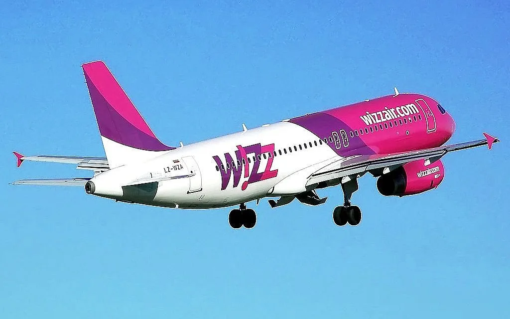 Avioni i Wizz Air nga Shkupi për në Paris detyrohet të ulet në Bruksel