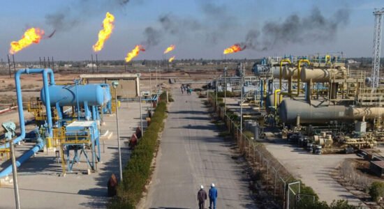 Rritja e çmimeve të naftës është jashtë kontrollit, Brent ka tejkaluar 110 dollarë për fuçi