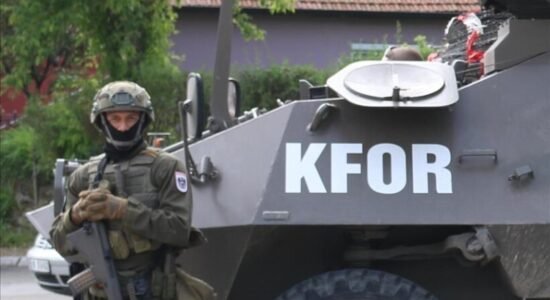 KFOR-i konsideron se stërvitjet e ushtrisë serbe pranë kufirit me Kosovën “nuk përbëjnë kërcënim”