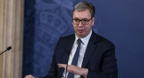 Vuçiq paralajmëron masa për shkak të krizës energjetike: Çmimi i gazit do të jetë problem më i madh se nafta