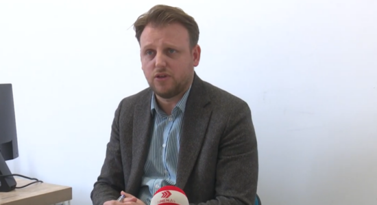 (VIDEO) Profesori Bela: Ulja e TVSH-së së derivateve nuk e zgjidh problemin