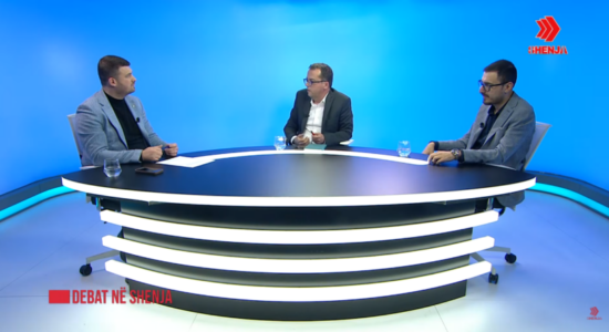 (VIDEO) Debat në Shenja, Ekspertët: Ulja e tvsh-së për naftën nuk sjell lehtësim real