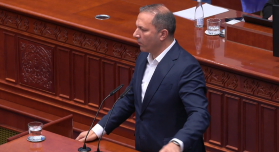 (VIDEO) Spasovski: RMV nuk e ka çmimin më të lirë të derivateve në rajon, Durmishi thotë se kriza është globale