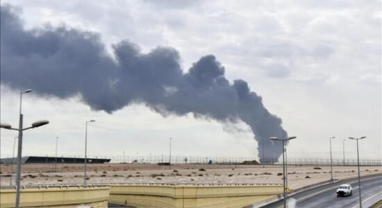 Aeroporti Ndërkombëtar i Kuvajtit goditet nga disa sulme me dronë