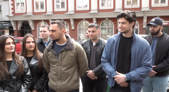 (VIDEO) Provimi i jurisprudencës në shqip, studentët do të protestojnë më 6 prill