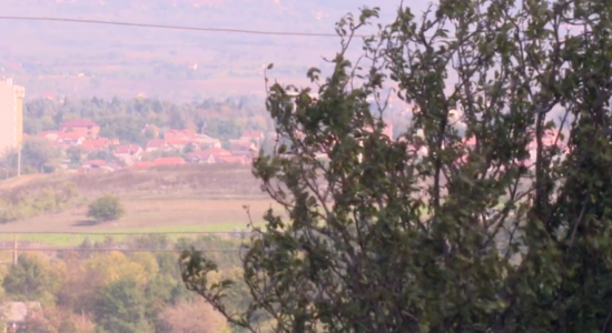 (VIDEO) Shi, borë dhe erë e përforcuar deri të premten