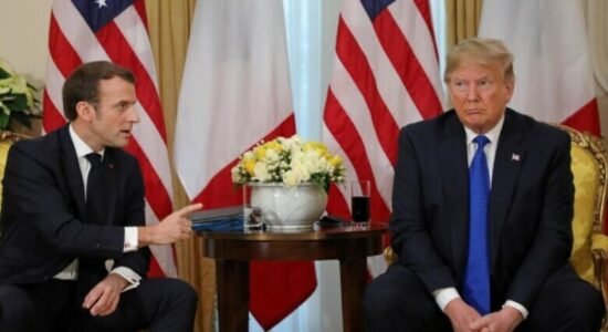 Franca mbyll hapësirën ajrore për aeroplanët ushtarak amerikanë që fluturojnë drejt Iranit