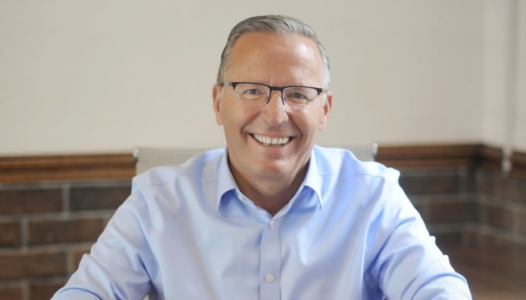  Hamza uron Fitër Bajramin: Thirrje për solidaritet, paqe dhe begati