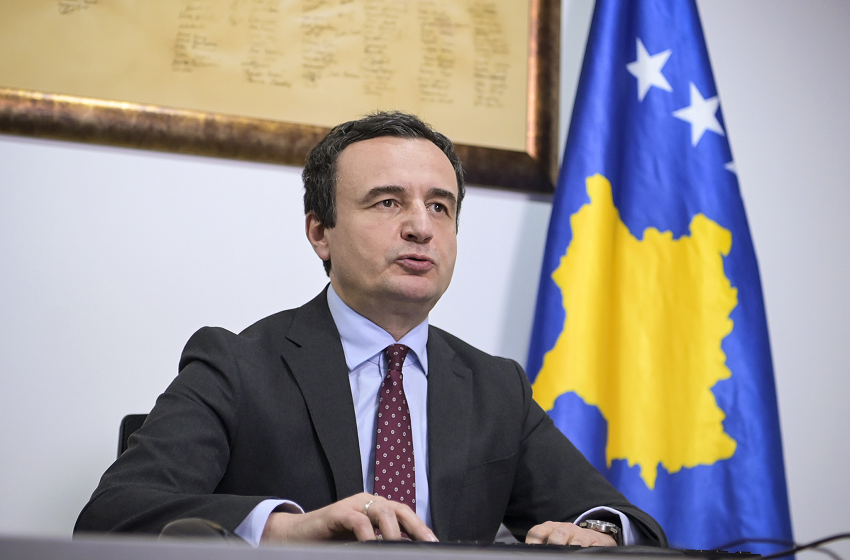  Albin Kurti sot feston ditëlindjen