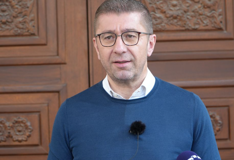  Mickoski: Jemi faktor stabiliteti, qytetarët e Maqedonisë paguajnë naftën më të lirë në rajon