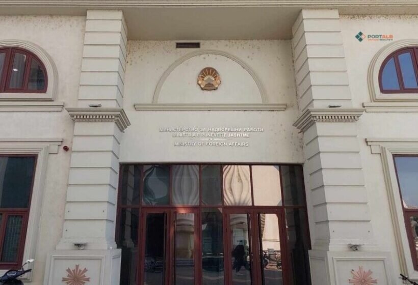  MPJ hapi shtabin e krizës, publikohen numrat kontaktues të ambasadave në Lindjen e Mesme