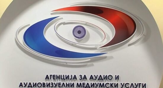 ASHMAA: Kënga për fëmijë “Trojet shqiptare” e transmetuar në RTM 2 përhap intolerancë përmes simboleve irredentiste