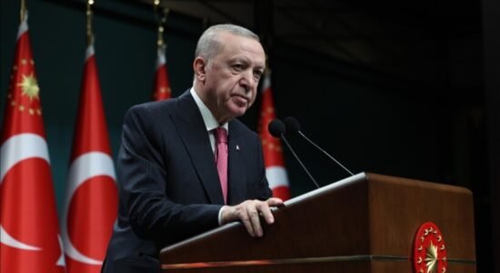 Erdogan: Qeveria izraelite është përgjegjëse për luftën e paligjshme kundër Iranit