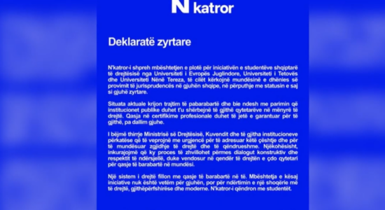 (VIDEO) Studentët i bëjnë thirrje profesorëve që t’i bashkohen protestës së 6 prillit