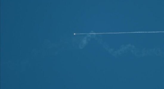 Sulme me raketa dhe dronë gjatë natës ndaj Arabisë Saudite, Kuvajtit dhe Bahreinit