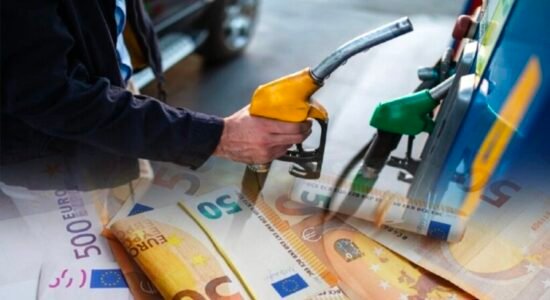 Çmimet e naftës arrijnë 110 dollarë për fuçi pas kërcënimeve të Trump ndaj Iranit