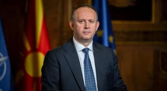 Kryetari i Kuvendit, Afrim Gashi, uron komunitetin rom për 8 Prillin