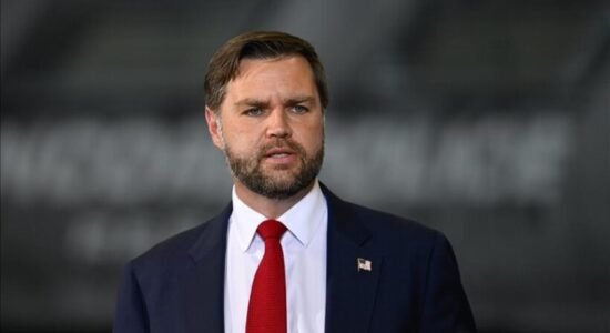 Zv/presidenti amerikan JD Vance niset drejt Pakistanit për bisedime paqeje me Iranin