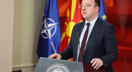 Nikolloski: 4 oferta për autobusët elektrikë