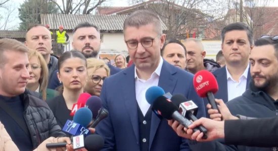 Mickoski: Akciza për dizelin ulet për 4 denarë, për benzinat për 2 denarë
