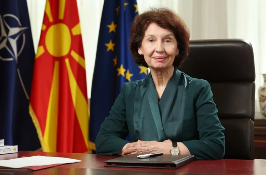  Siljanovska Davkova për 8 Prillin: Të përmirësohen kushtet e jetesës për komunitetin rom