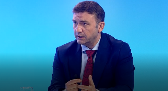 Osmani: Informova përfaqësuesit ndërkombëtar për tentimin e Qeverisë për të paraqitur protestat si të motivuara politikisht