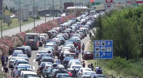 (VIDEO) 43,000 qytetarë të RMV-së u larguan jashtë vendit për Pashkët