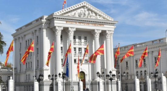 Qeveria sot do të mbajë seancë të jashtëzakonshme, do të diskutohen çmimet e derivateve