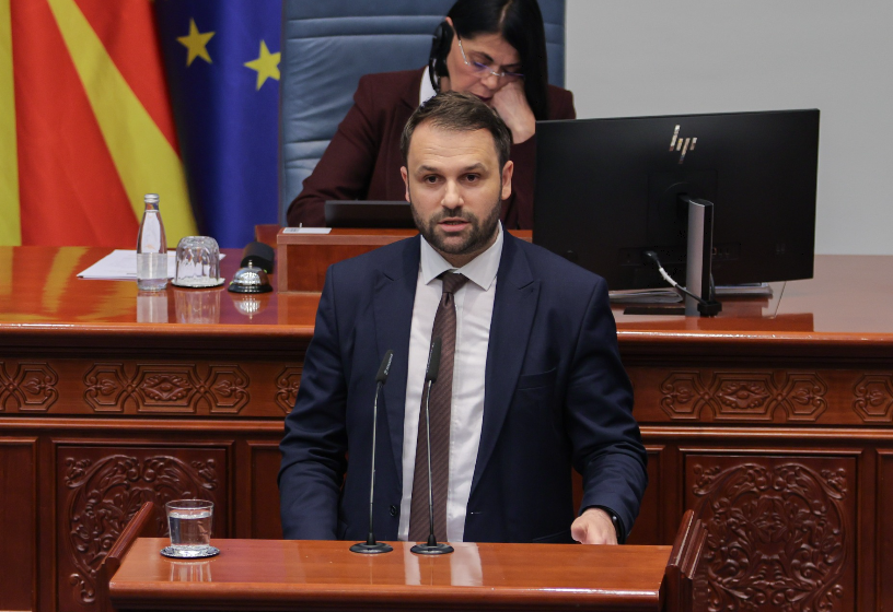  Durmishi: Deri në fund të mandatit, 500 euro pagë minimale