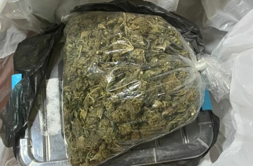  Bastisje në Tetovë, zbulohen lëndë narkotike, ndalohet një i mitur