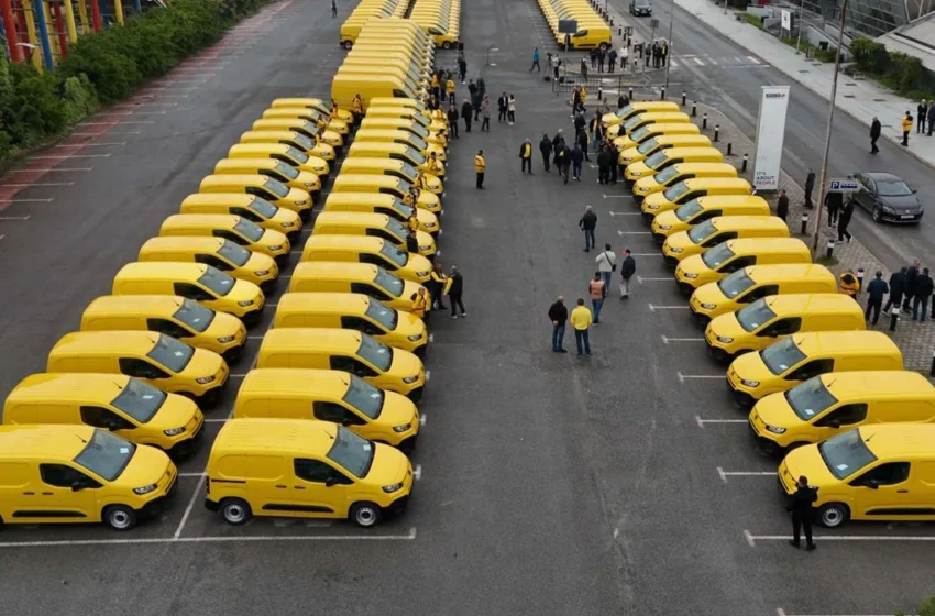 Posta e Maqedonisë bëhet me 100 automjete të reja