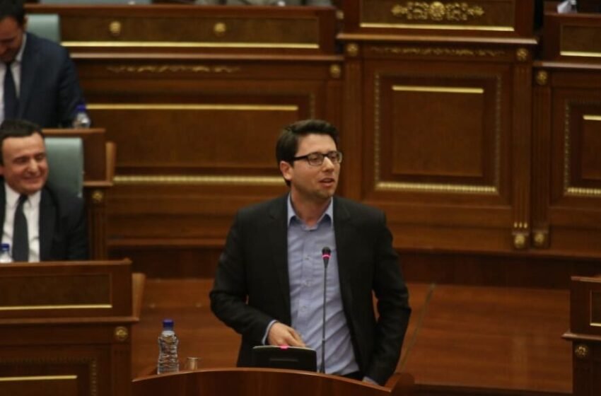  Ministri Murati: Opozita s’e votoi trajtimin e rishikimit të buxhetit, do të mundësohej Pako 200 milionëshe për Inflacionin